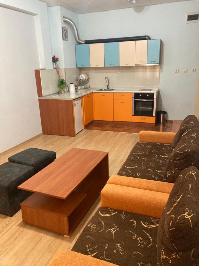 Provans Famili Hotel Letnitsa Екстер'єр фото