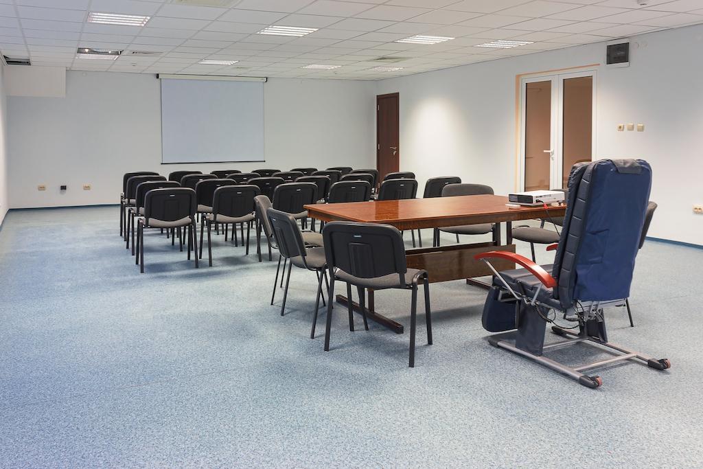 Provans Famili Hotel Letnitsa Екстер'єр фото